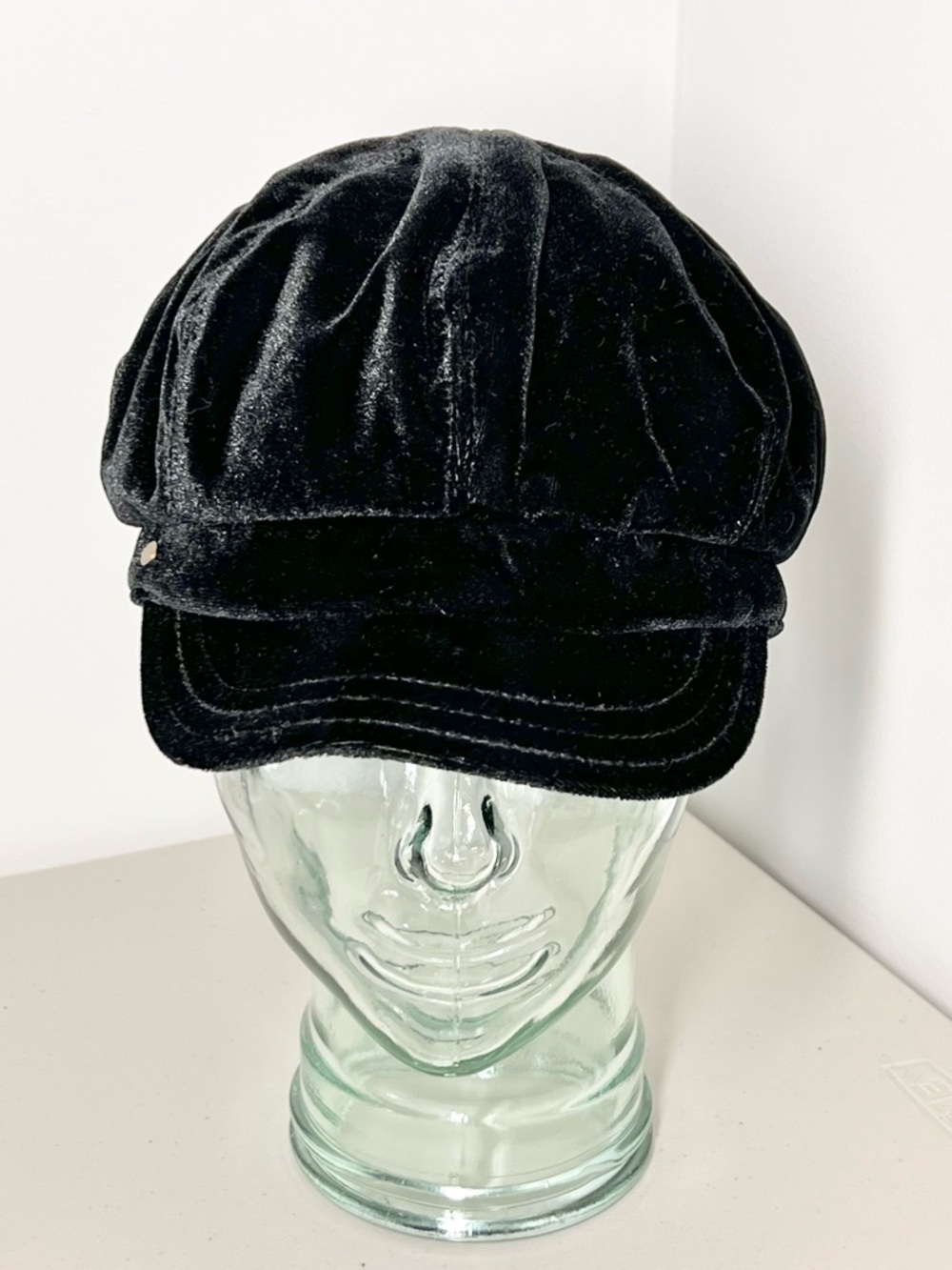 VTG Betmar New York Black Velvet Velour Newsboy Cap 75th Anniversary Hat